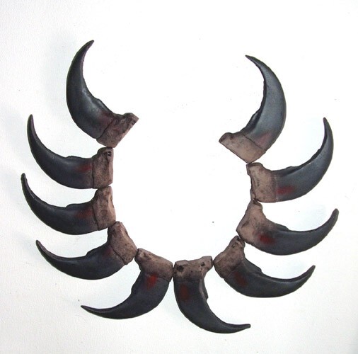 LARGE Imitation Grizzly Bear Claws 3″ Polyresin Undrilled New