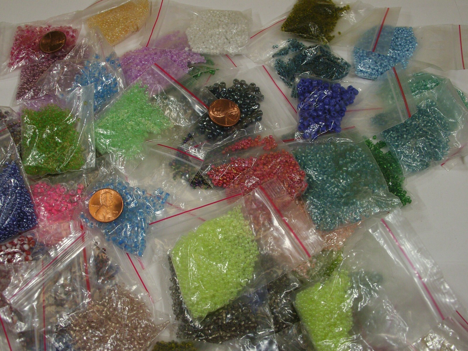 100 (10 Gram) Packets Loose 12/0 & 6/0 China Glass Seed Beads Wholesale (HM-44)
