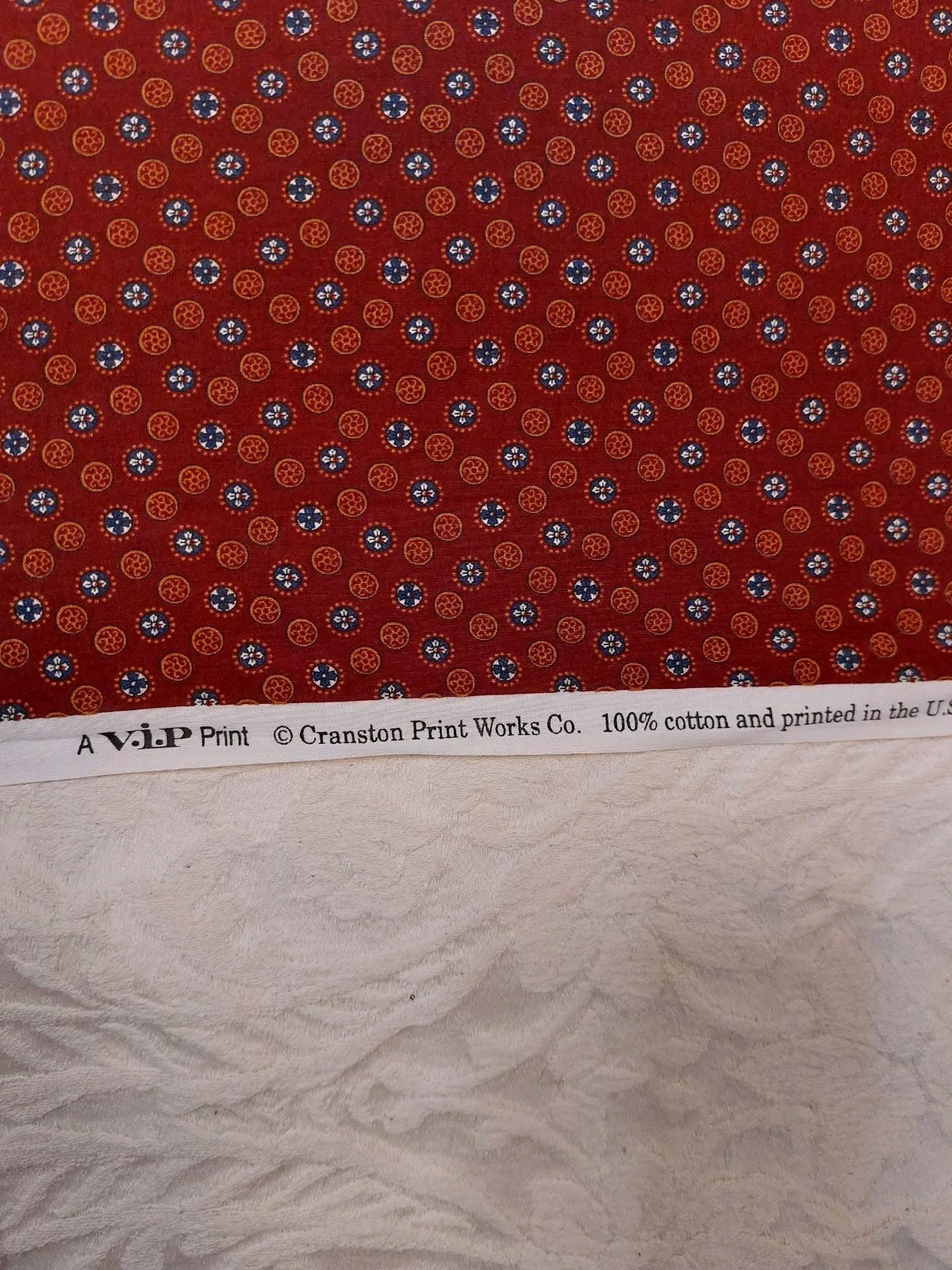 Cranston Print Works Abstract Dots 100% Cotton Sewing/Quilting Fabric 44 x 72