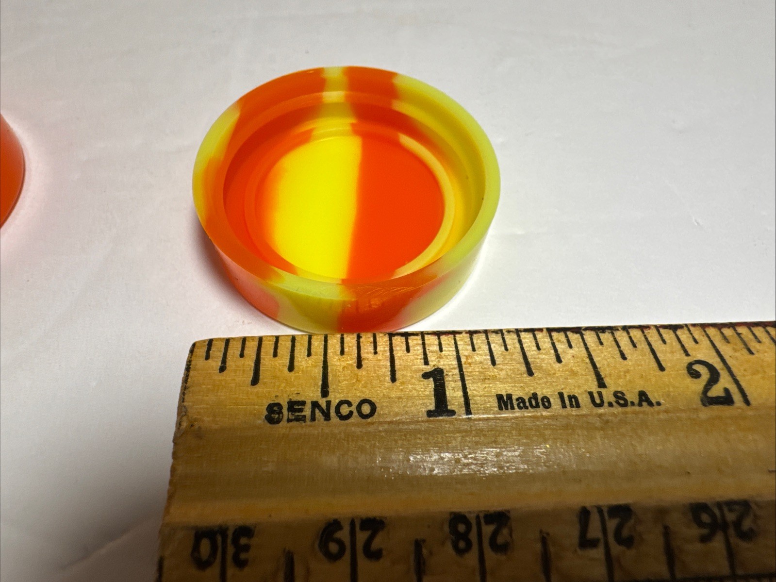5ML Silicone Non Stick Oil Jars Wax Containers Pack Of 100