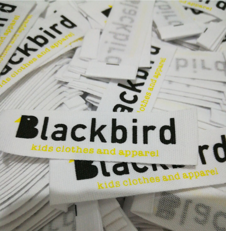 1000pcs customized garment labels woven or printed labels clothing main labels