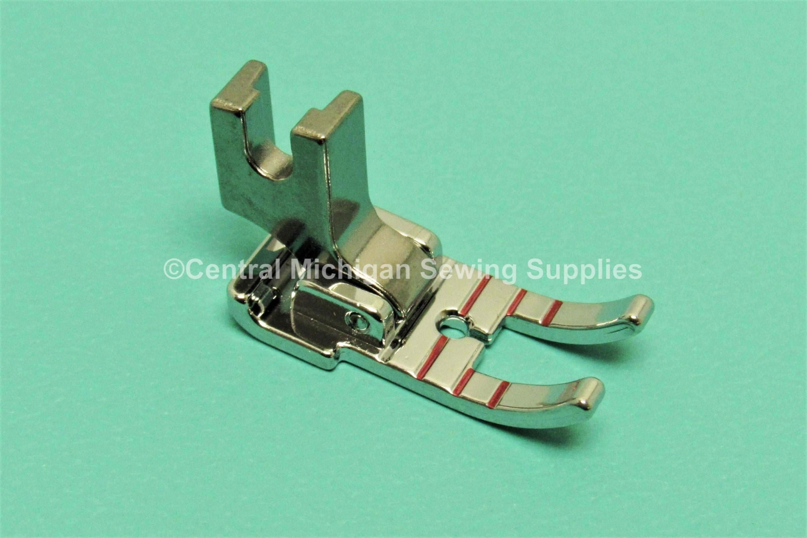 Low Shank Feet & Attachments – Fits Singer Sewing Machine Models 15, 66, 99, 201