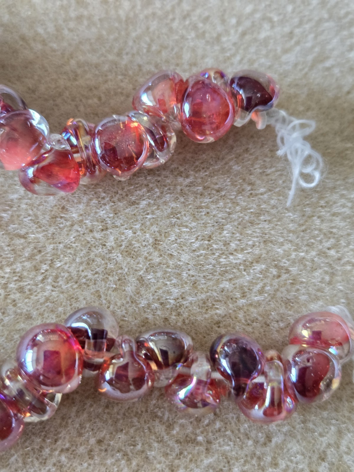 Unicorne Teardrop Glass Bead Strand, 9-10mm, Luster Peach, 25 Per Strand