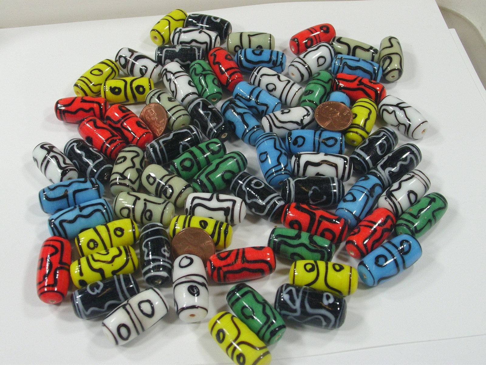 2 Pounds Assorted India Handmade Vintage Design Glass Beads Bulk Lot (RS-6)⭐