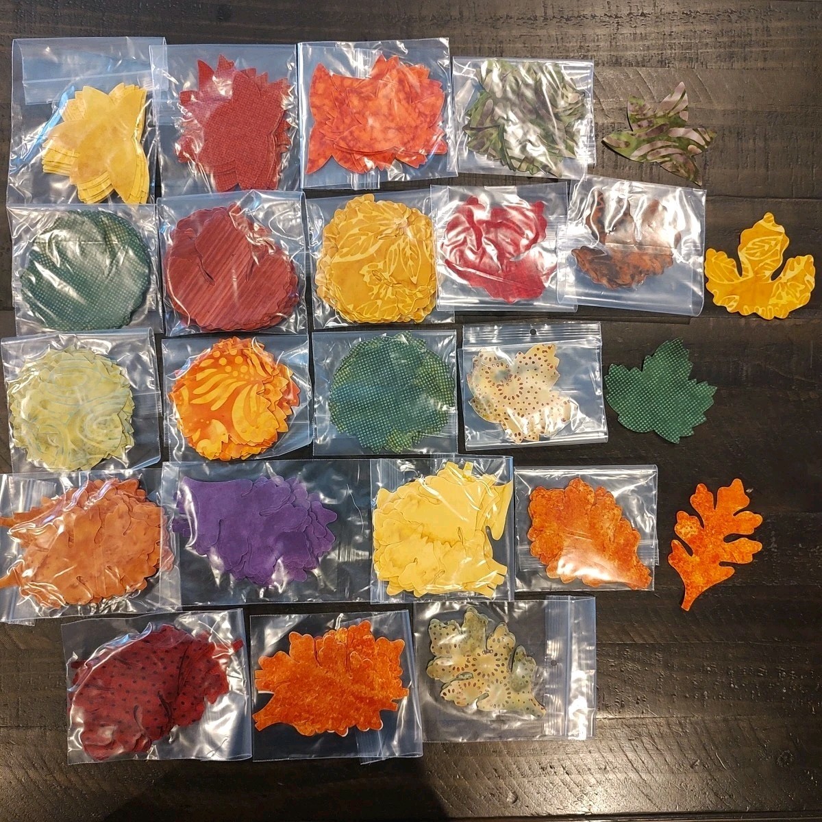 45 Leaf Applique Lot In 4 Shapes And Multiple Fabrics Crafting Embroidery