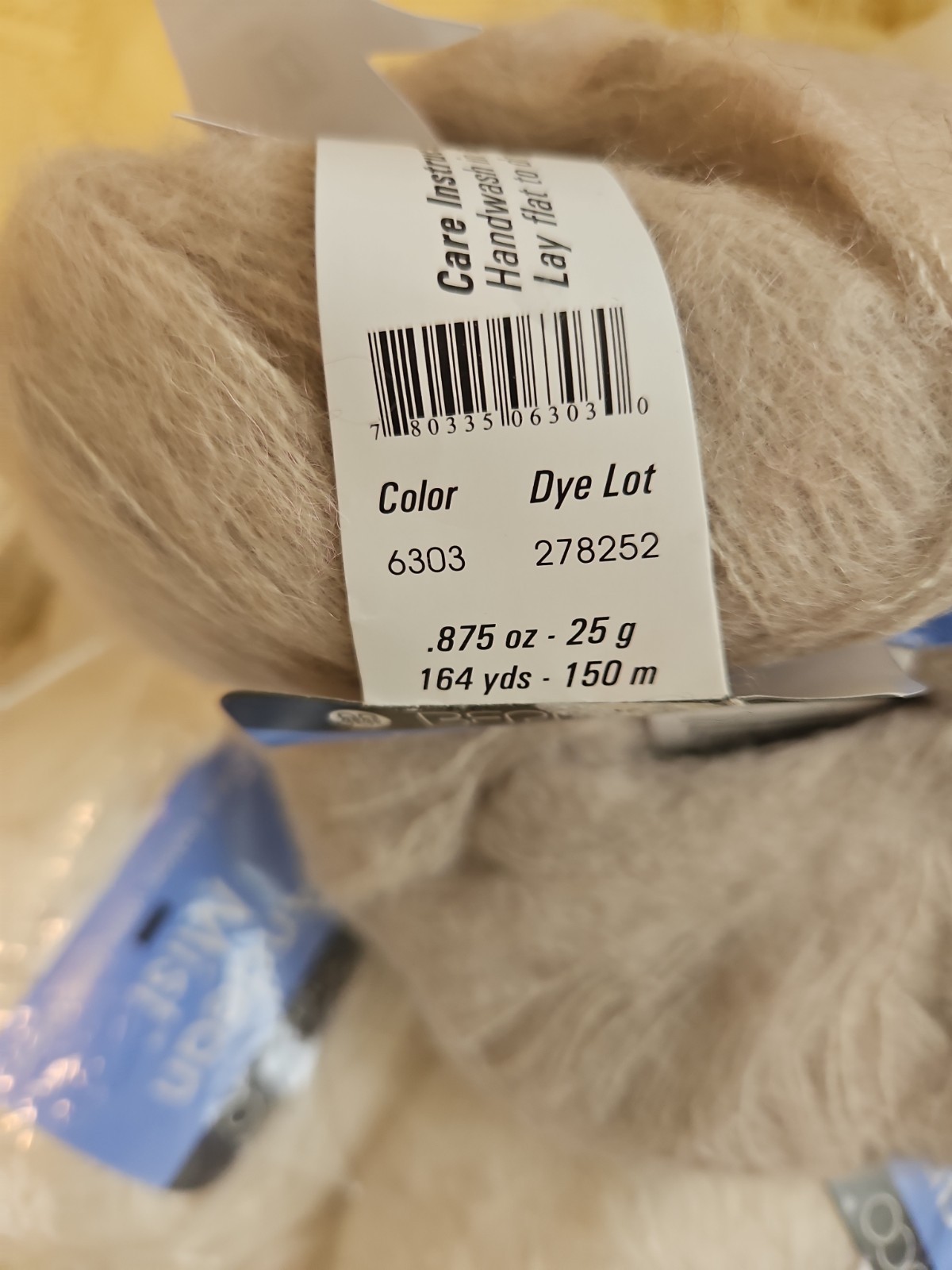 10 Hanks Berocco Andean Mist Alpaca Mulberry Silk Yarn 50g Black White Ecru