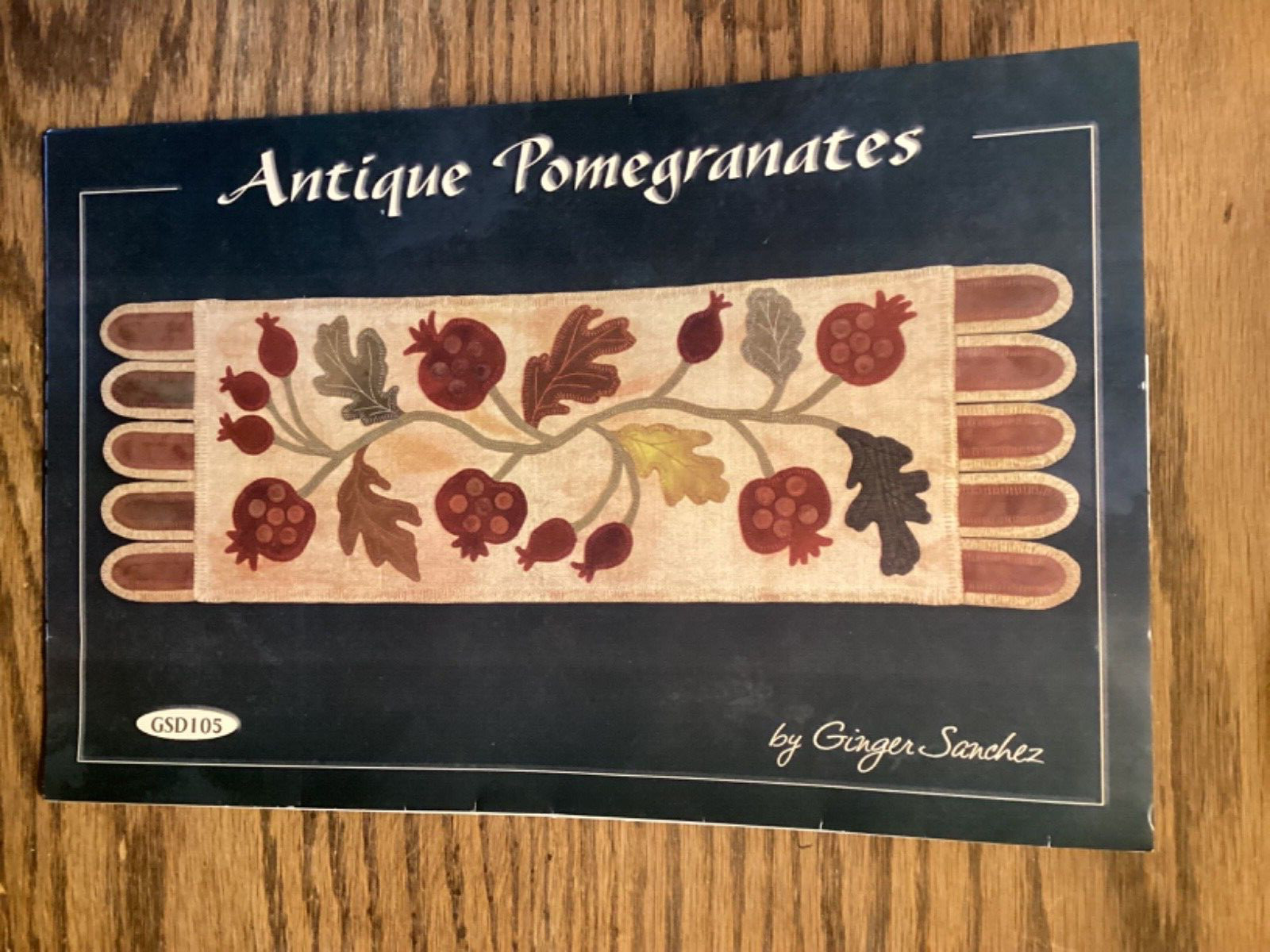 PATTERN Wool Felt Fall Pumpkins Table Runner Penny Rug NEW Ginger Sanchez LOOK!