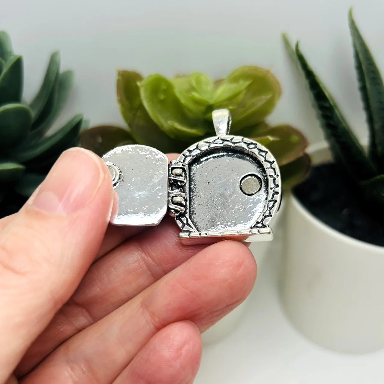 Silver Gnome Fairy Door Charm, 32x25mm – US Seller
