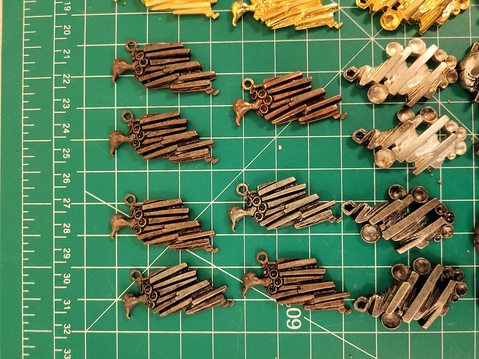 Lot 29 Metal Pendants Abstract Charms Bulk Jewelry Making Supplies Gold Silver