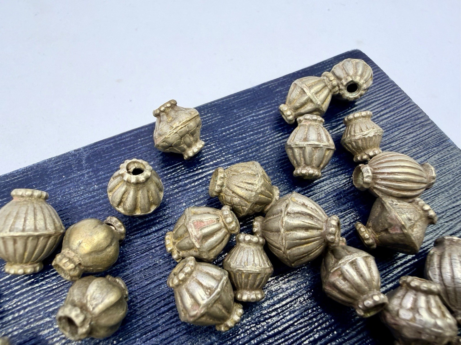 50 Pcs Vintage Silver Tone Melon Oval Beads Artisan Estate Jewelry Making Lot RD