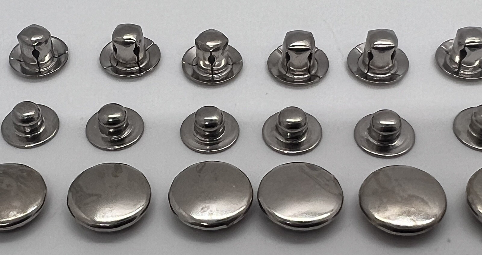 Vintage Handy Button Machine Co. Snap Fasteners Nickel Molds Size 132 10 Sets