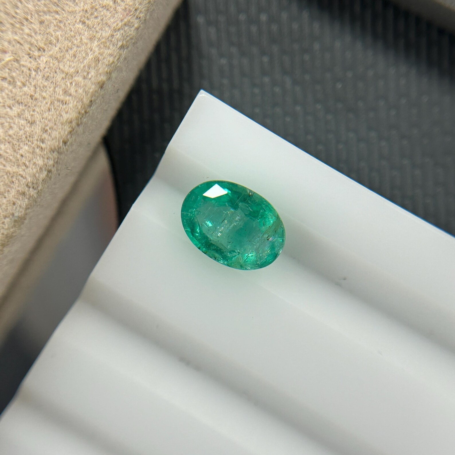 Natural Zambia Emerald 0.87 Cts Oval Cut 7.5×5 MM Loose Gemstone For Jewelry