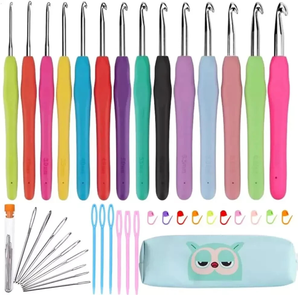 Crochet Hooks Set Clover Amour Steel Pastel 14 Pcs Ergonomic Easy Grip Bright