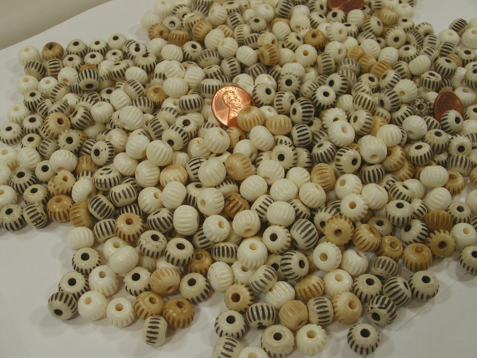 2 Pounds (8mm x 10mm) Rondelle India Handmade Water Buffalo Bone Beads (QPR-58)⭐