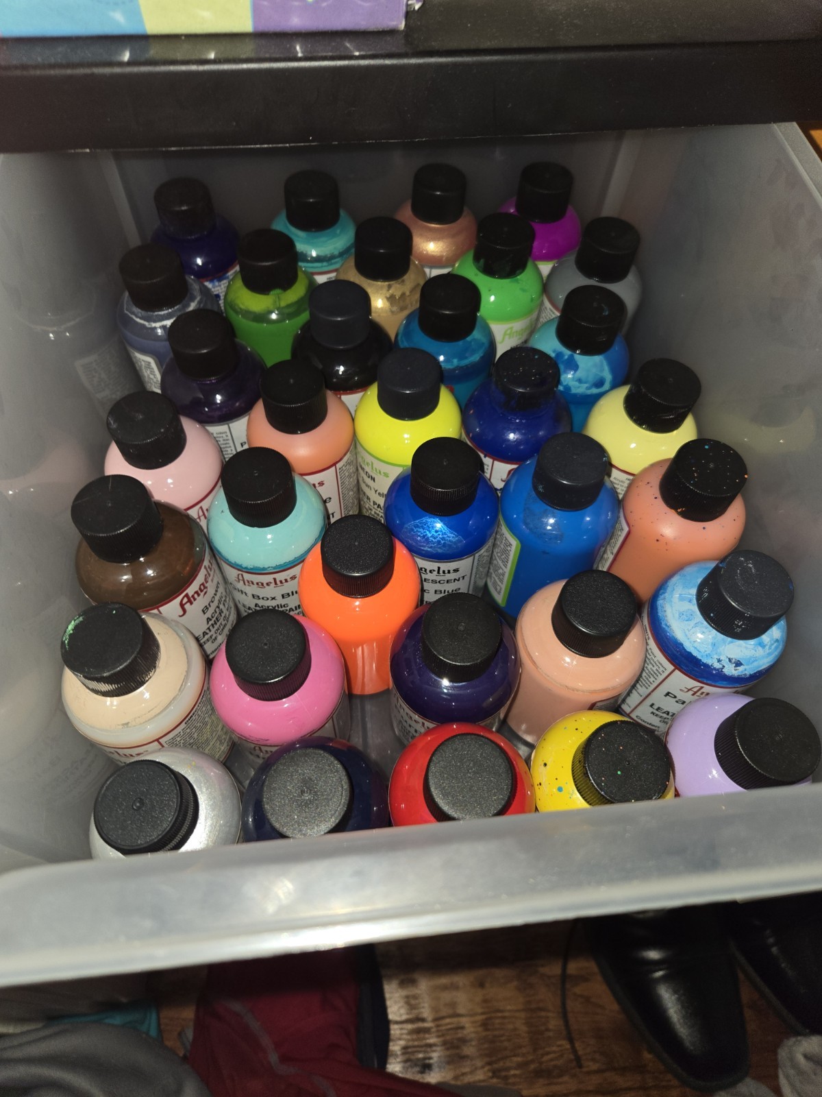 4oz. Angelus Leather Paint + Others Lot