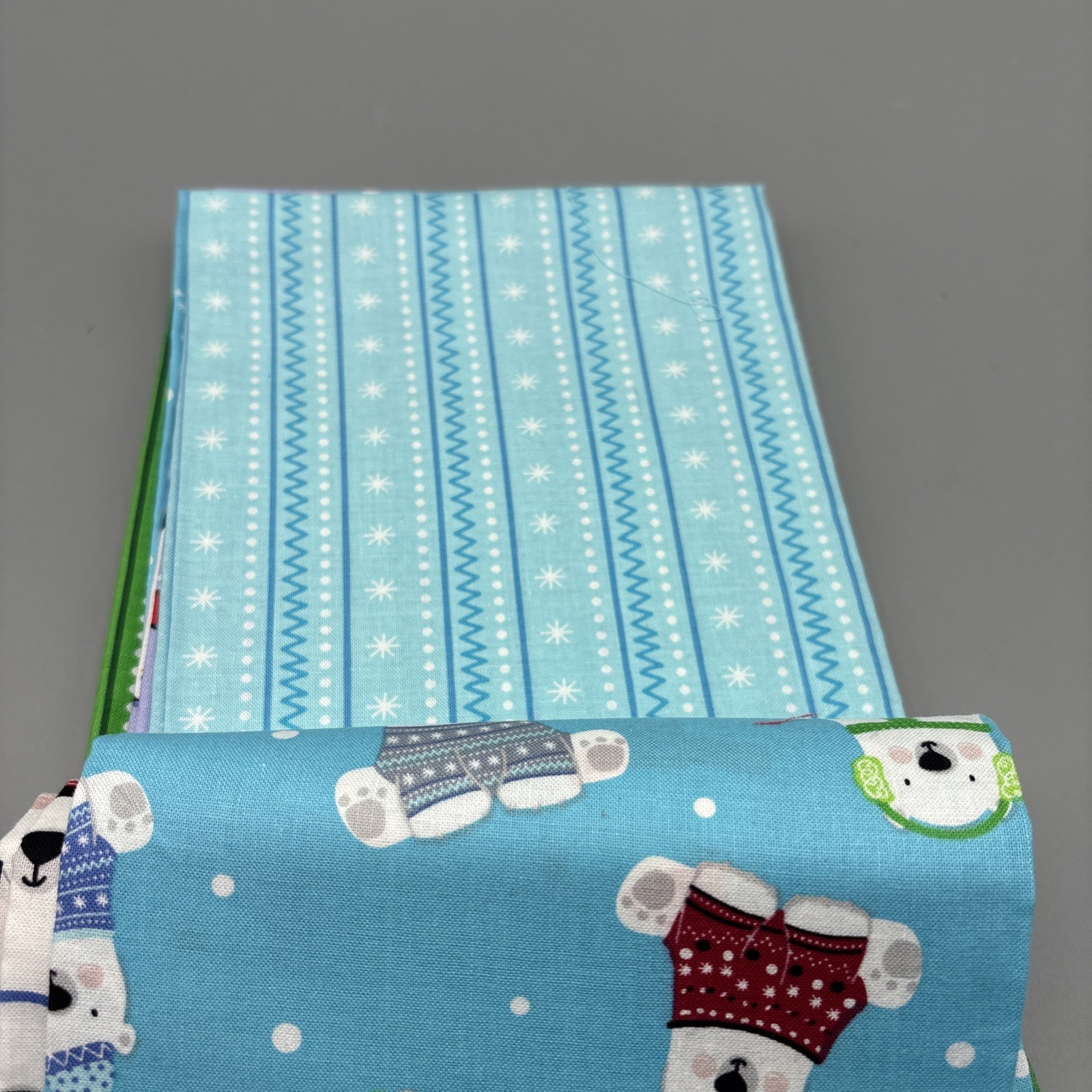Villa Rosa Designs Freedom 38” X 45” Quilt Kit Polar Bears Penguin Snowflakes