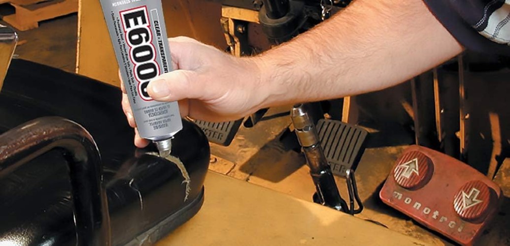 3.7 oz Hi Visc High Viscosity Adhesive – Industrial Strength for All Surfaces