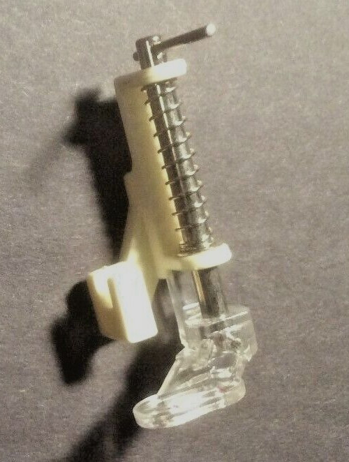 One Free Motion Quilting Foot Which Fits All Low Shank Singer Sewing Machines