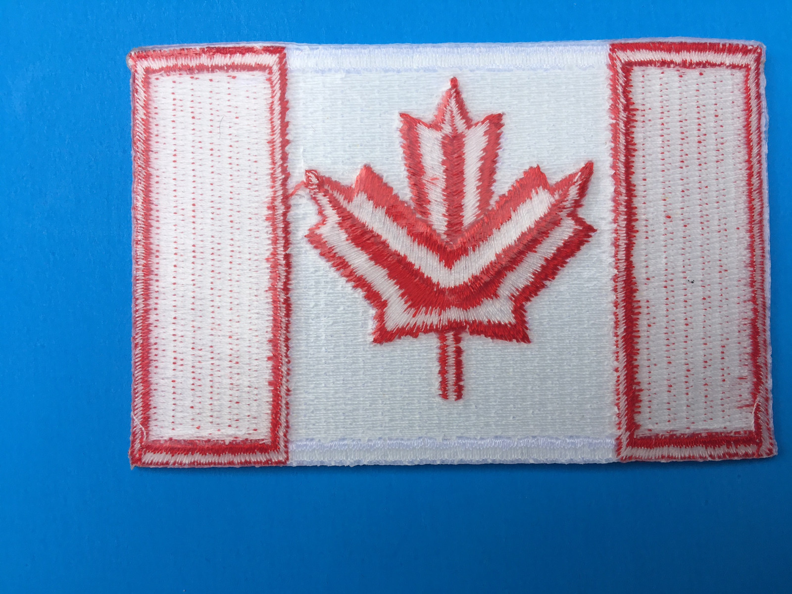 CANADIAN FLAG EMBROIDERED PATCH IRON-ON SEW-ON (3.5×2.25″) CANADA MAPLE LEAF RED