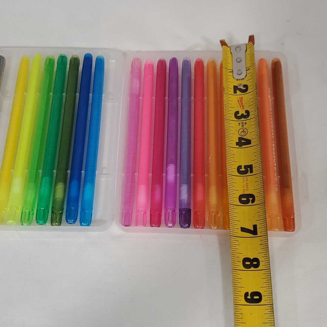 More than Magic Sweet Scented Twistable Crayons 22 Pack (Missing 2) Non Toxic