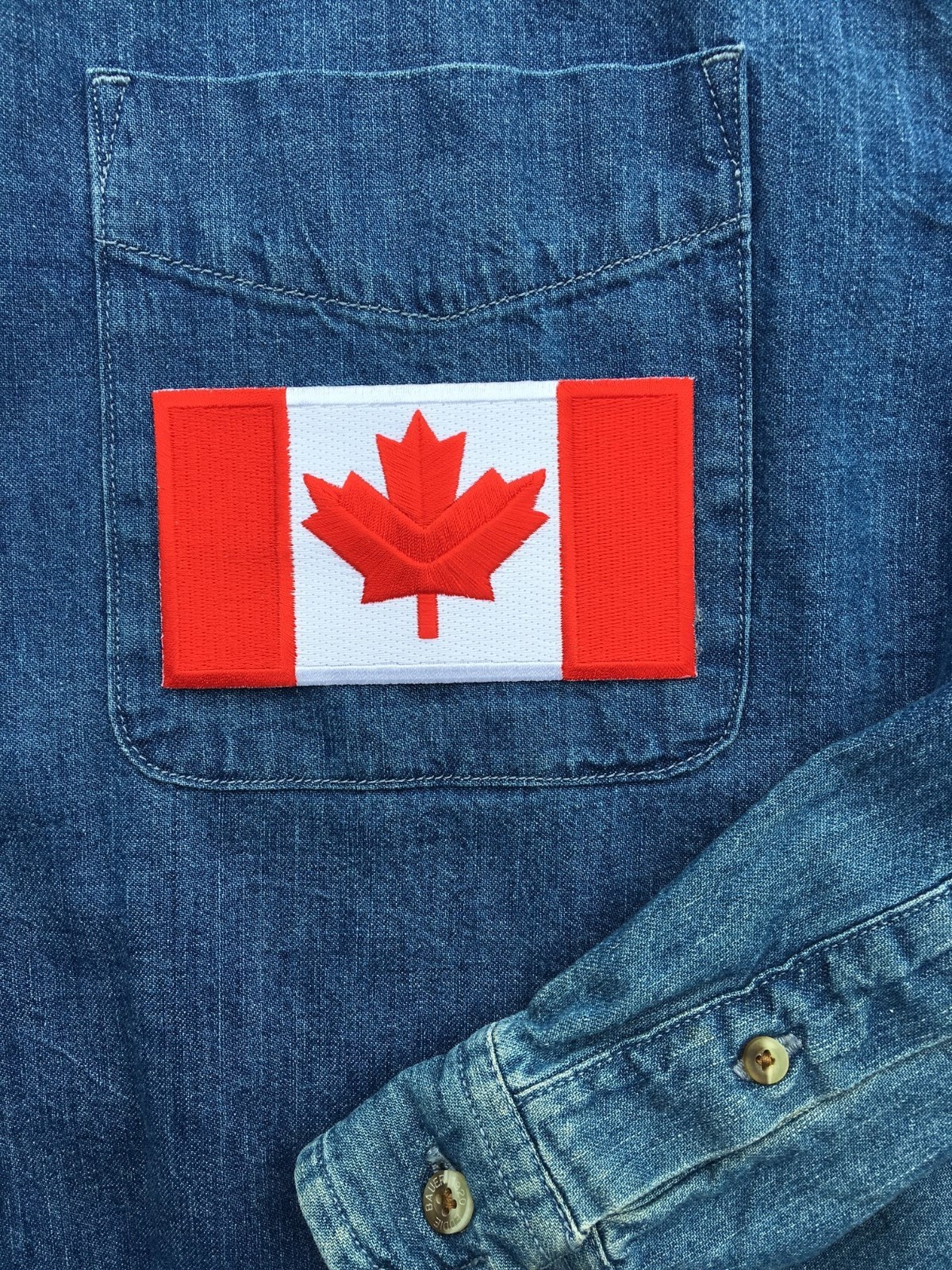 CANADIAN FLAG EMBROIDERED PATCH IRON-ON SEW-ON (3.5×2.25″) CANADA MAPLE LEAF RED