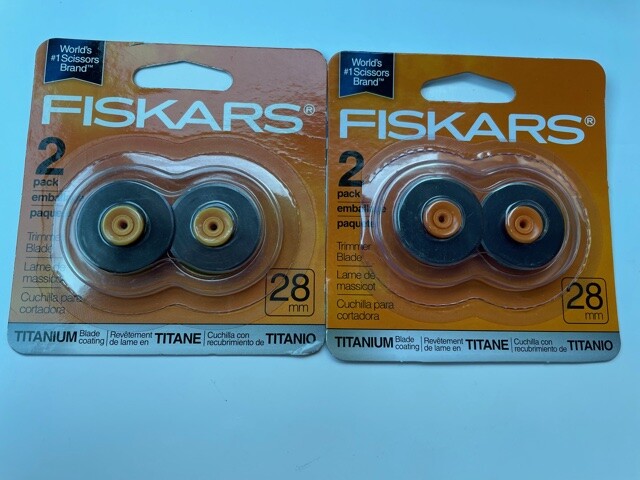NEW Fiskars 28 mm Rotary Trimmer Replacement Titanium Blades 2 per Pkg = 4 Total