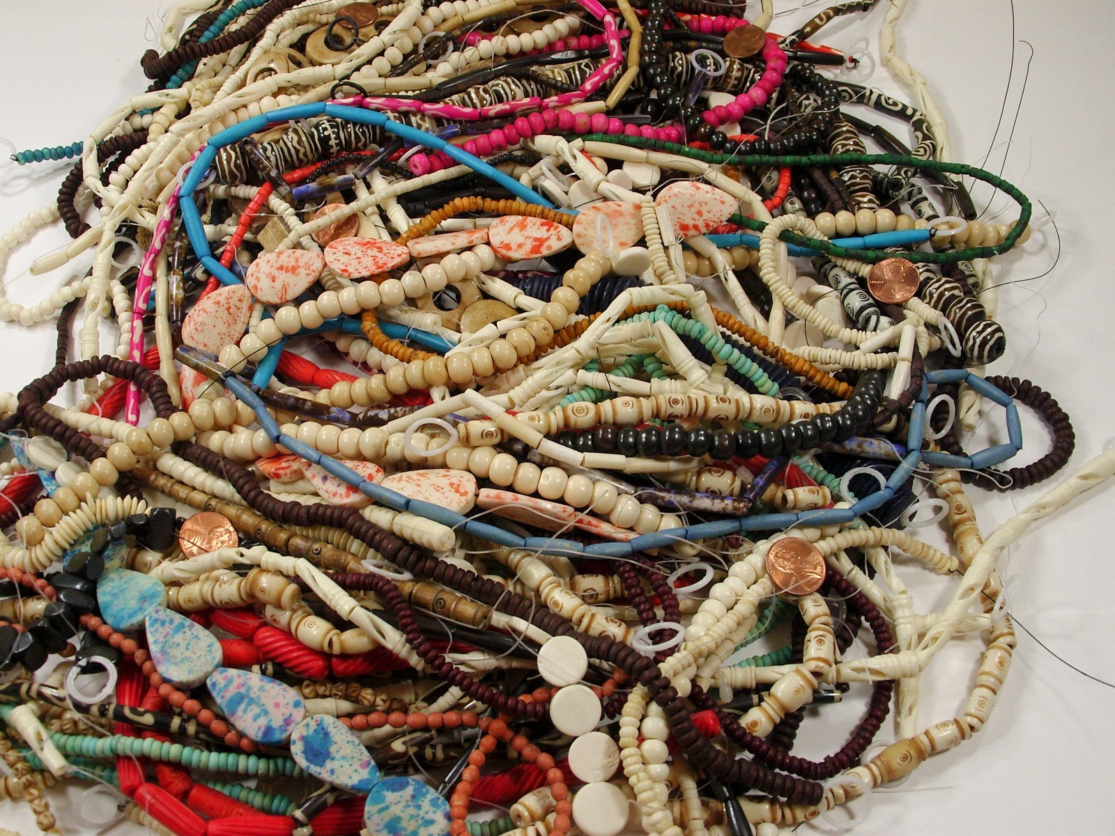 5 LBS Assorted Shapes and Sizes India Handmade Water Buffalo Bone Beads (EK-8) ⭐