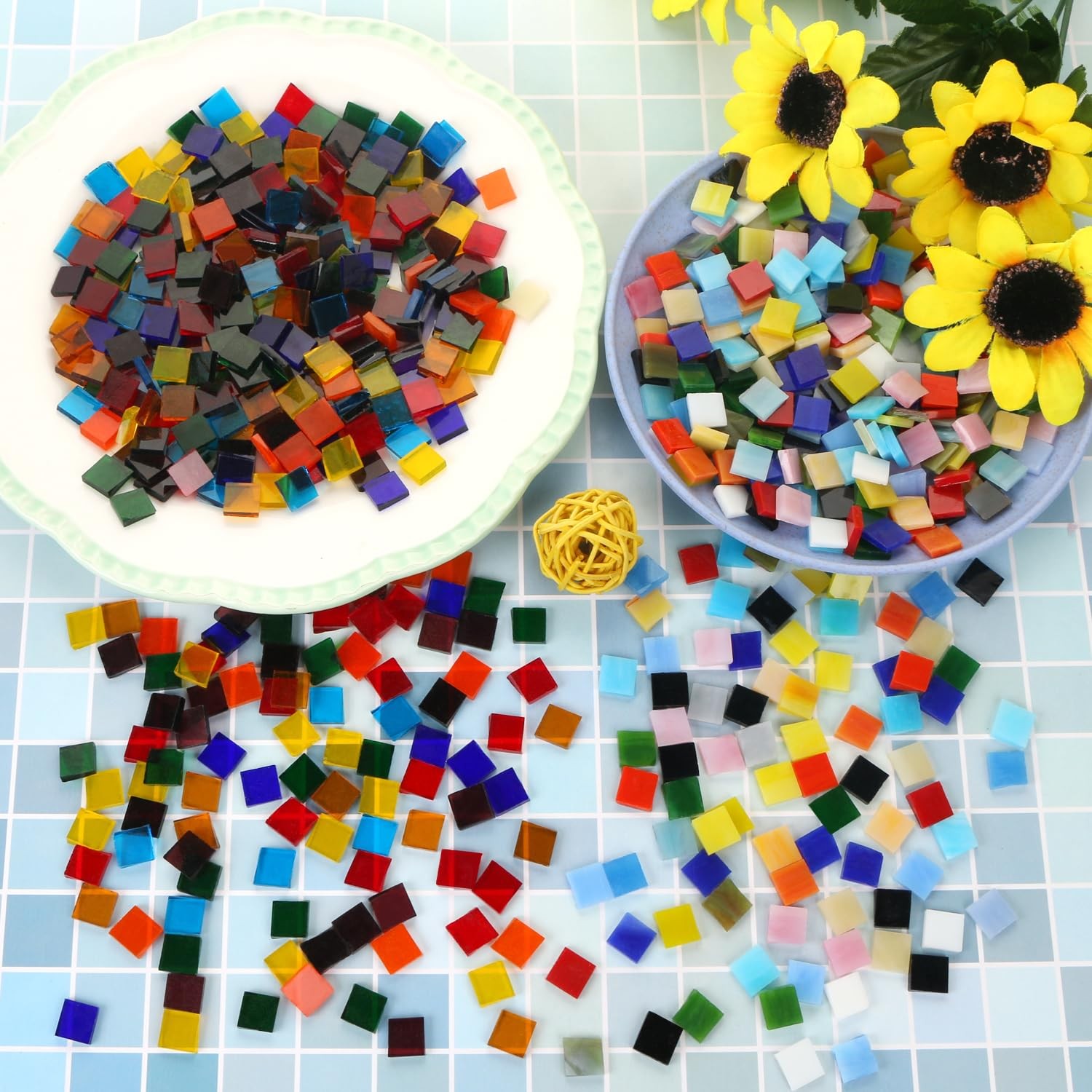Aunifun 800Pcs Mixed Color Mosaic Tiles, Stained 1 cm x 1 cm, Multicolor