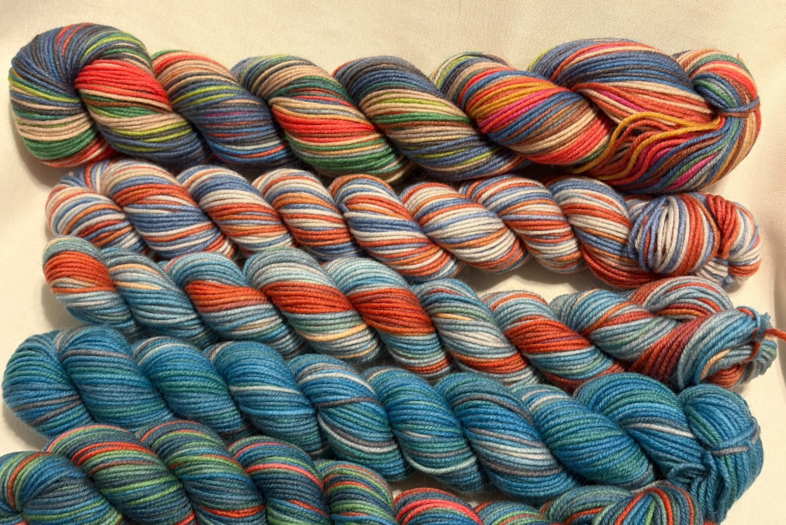 GAUGE DYE WORKS OLIO KIT – Mini Skein Yarns – Merino Twist 7 oz Total Weight NEW