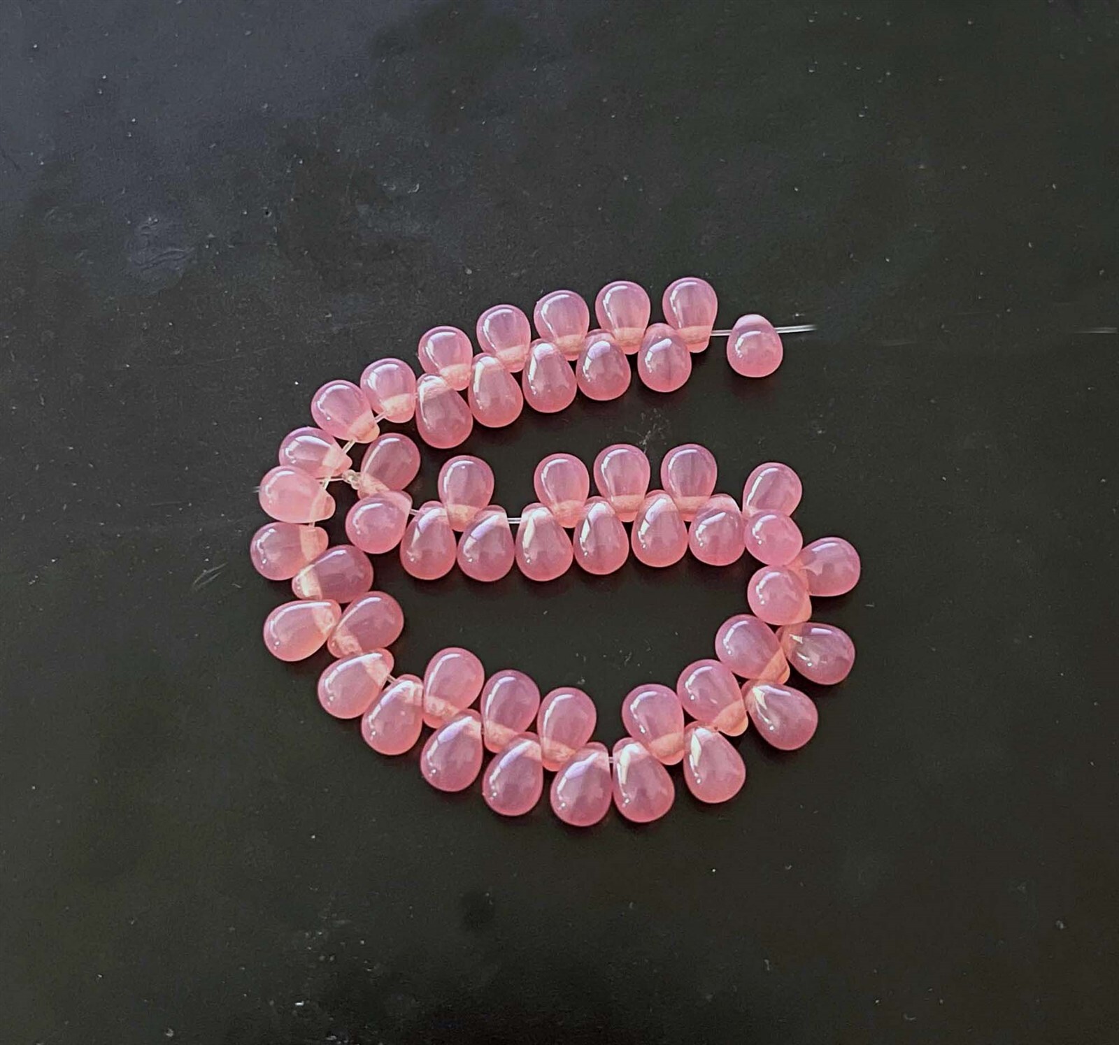 50 Czech Glass Teardrop Beads 6x4mm – Milky Pink