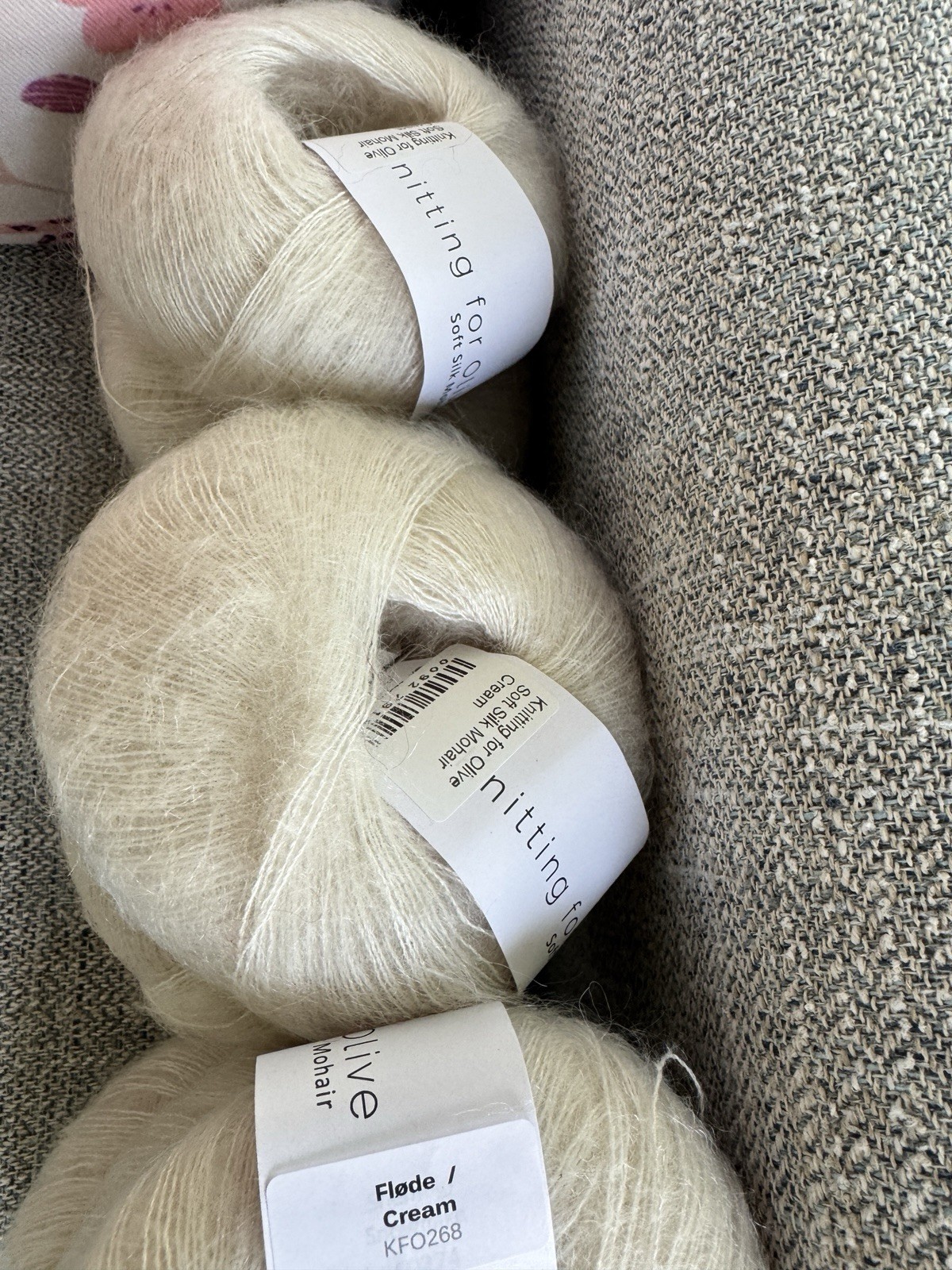 Knitting For Olive Merino Skeins (14) and Silk Mohair (9) Cream NEW