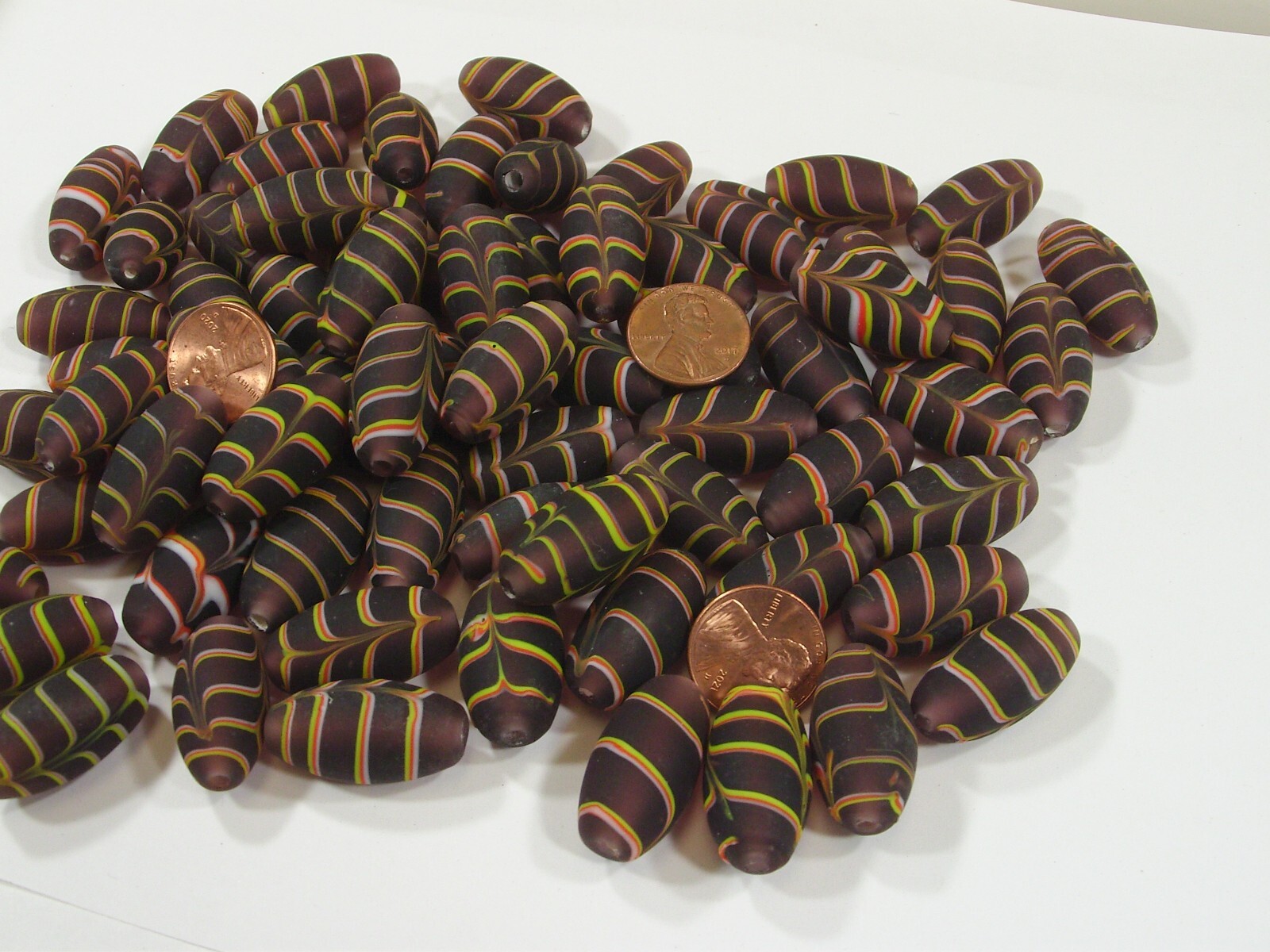 2 Pounds Purple Feather (14mm x 27mm) India Handmade Glass Beads (GP-22) ⭐