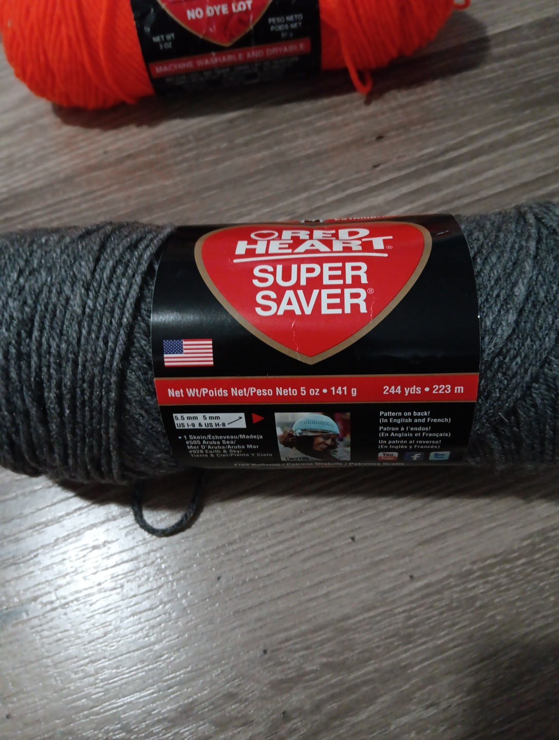 Red Heart Super Saver GREY HEATHER 5 Oz/244yd (New)+ VIBRANT ORANGE 2.9oz (Used)