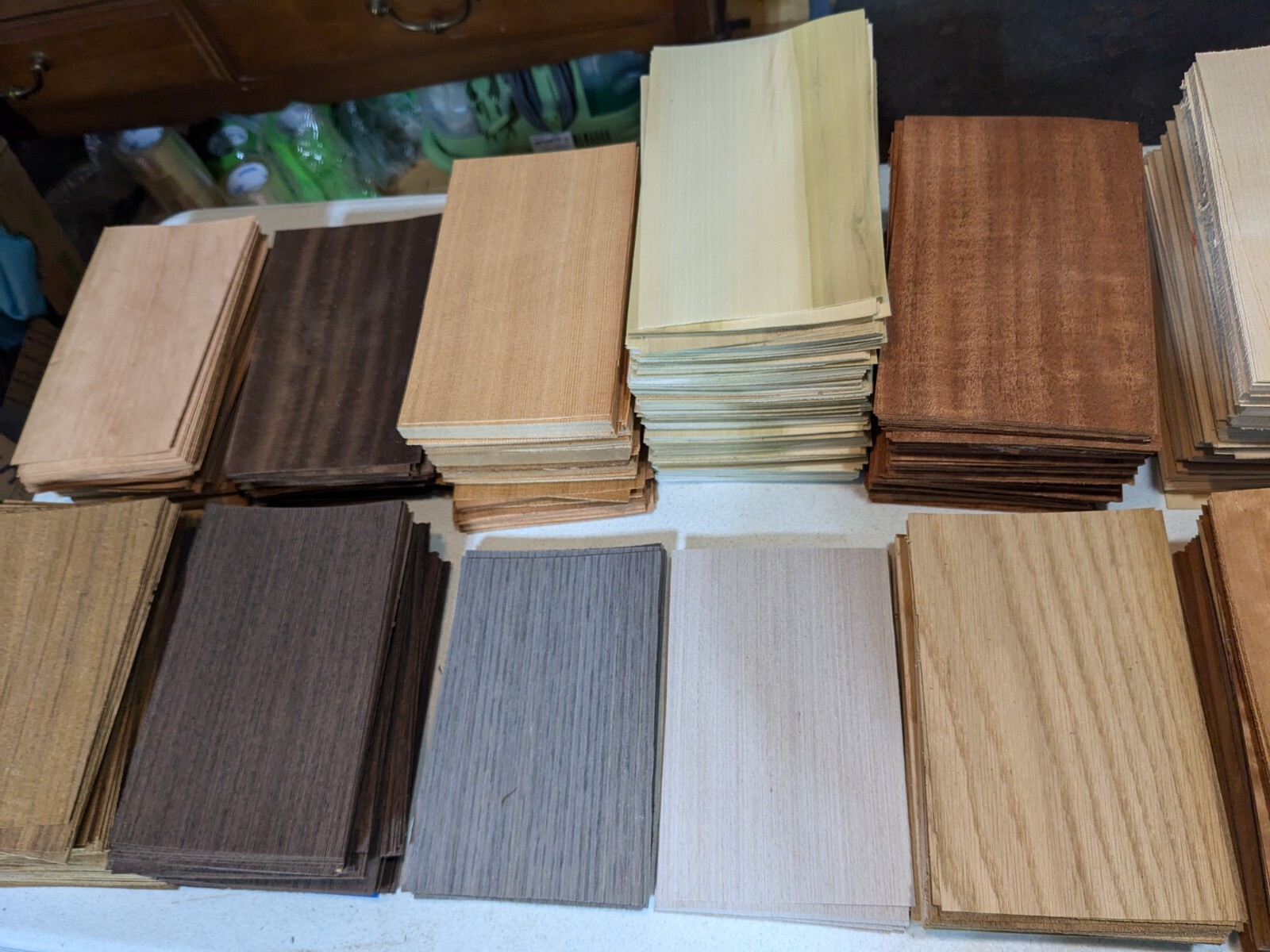 Grab Box full of Mixed WOOD Veneer 5″ x 8″ sheets 55-70 pcs       IC30