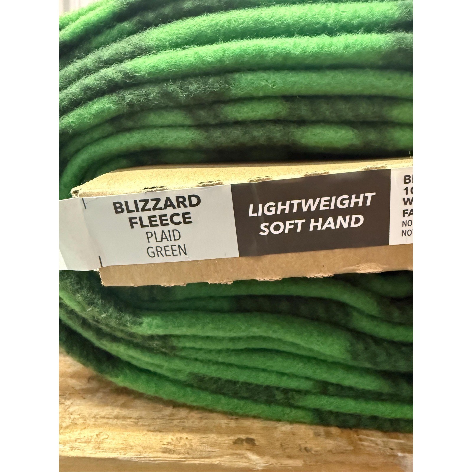 GREEN plaid lightweight softhand blizzard fleece OEKOTEX® STAND 100 1 unit=1 yd