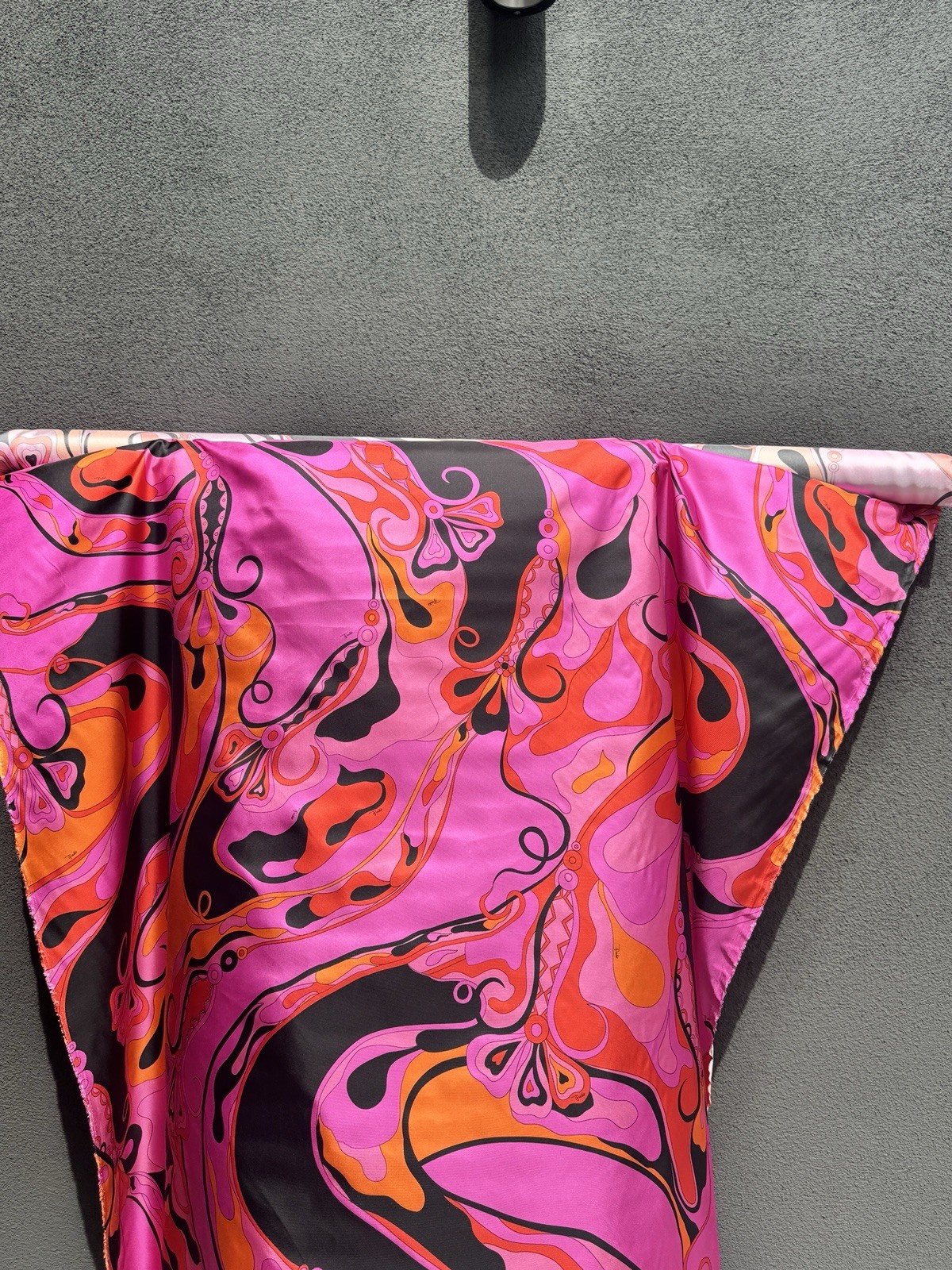 Italian Deadstock 100% Silk Twill 60 GSM Fabric By The Yard Emilio Pucci Logo