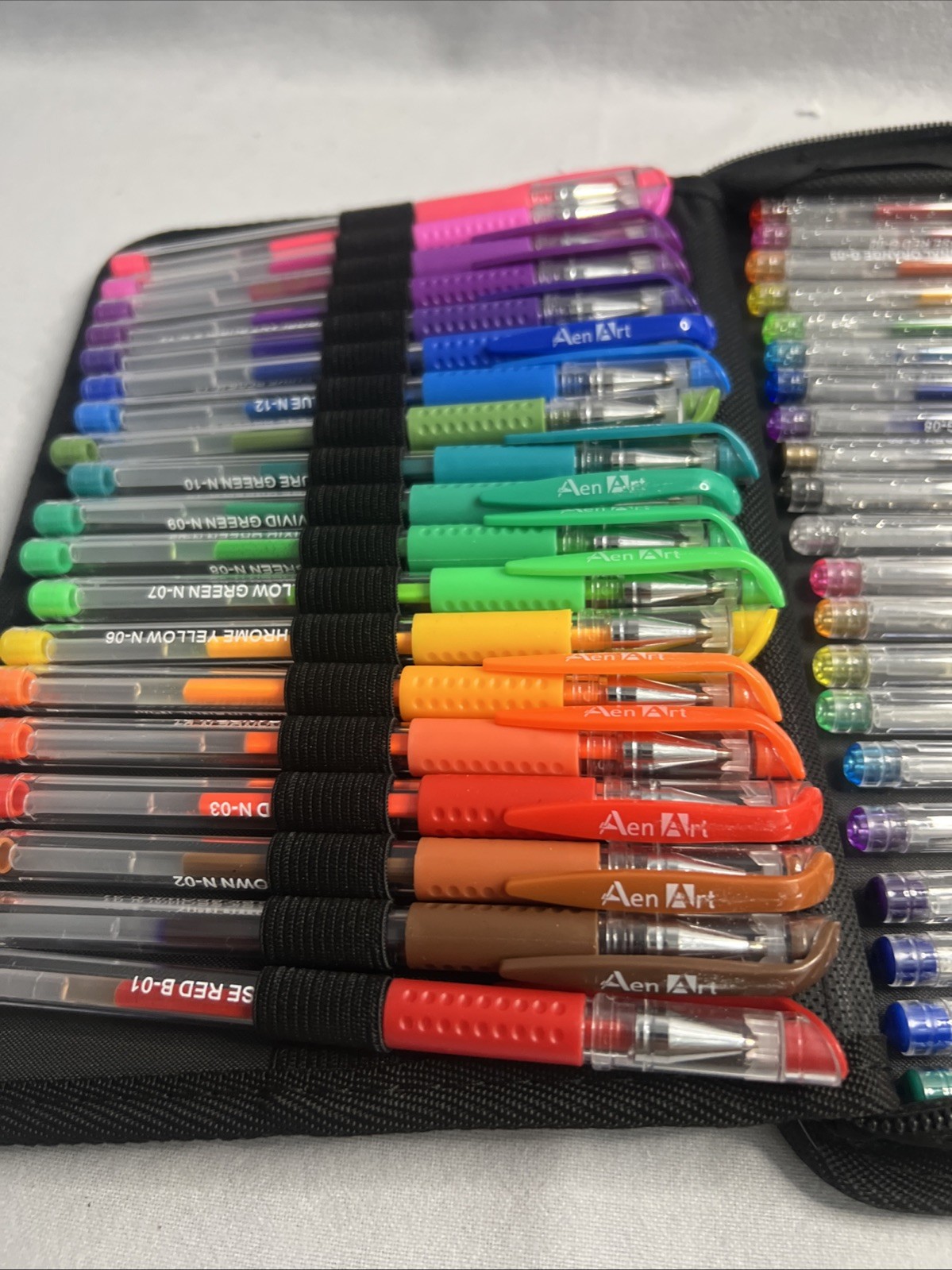 Gel Pens for Adult Coloring Books 160 Pack Artist Colored Gel Pen & Extras D3