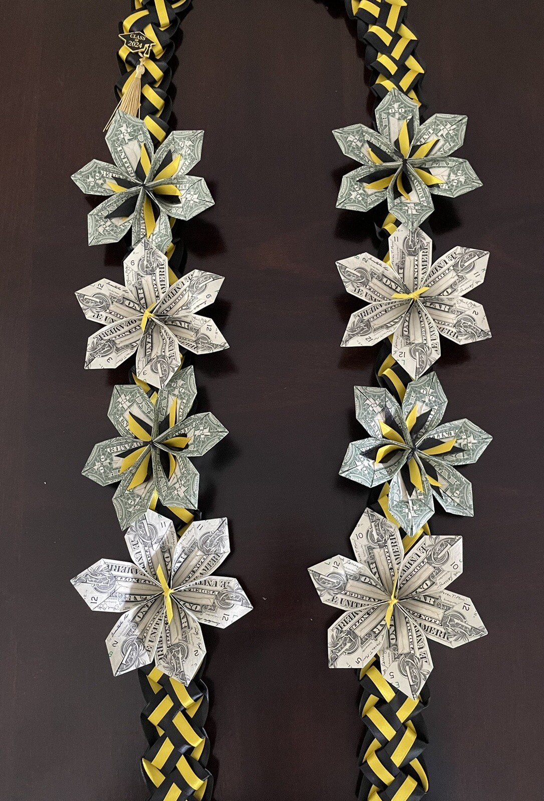 Class Of 2026 PIN AVAILABLE Hawaii Money Lei-Graduation. $24 cash Back value!