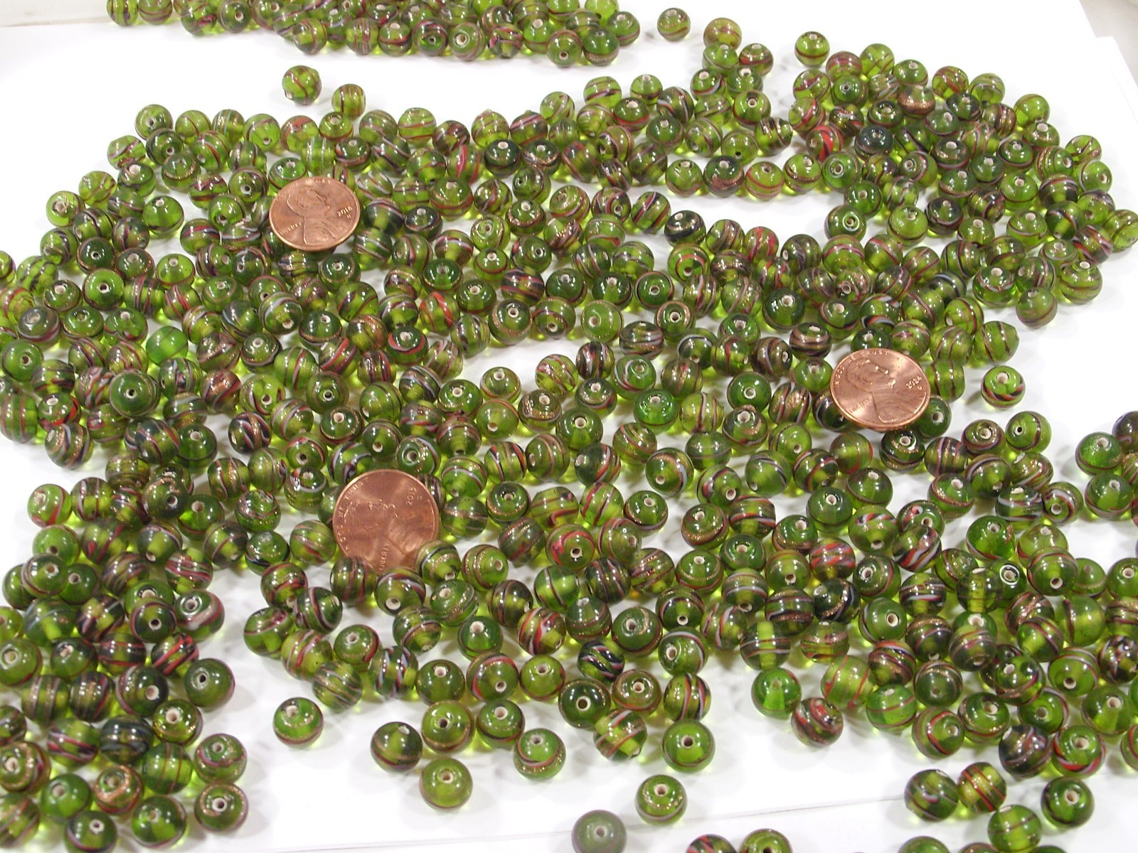 2 Pounds (8mm) Round Green Swirl India Handmade Glass Beads Wholesale (QOL-1) ⭐