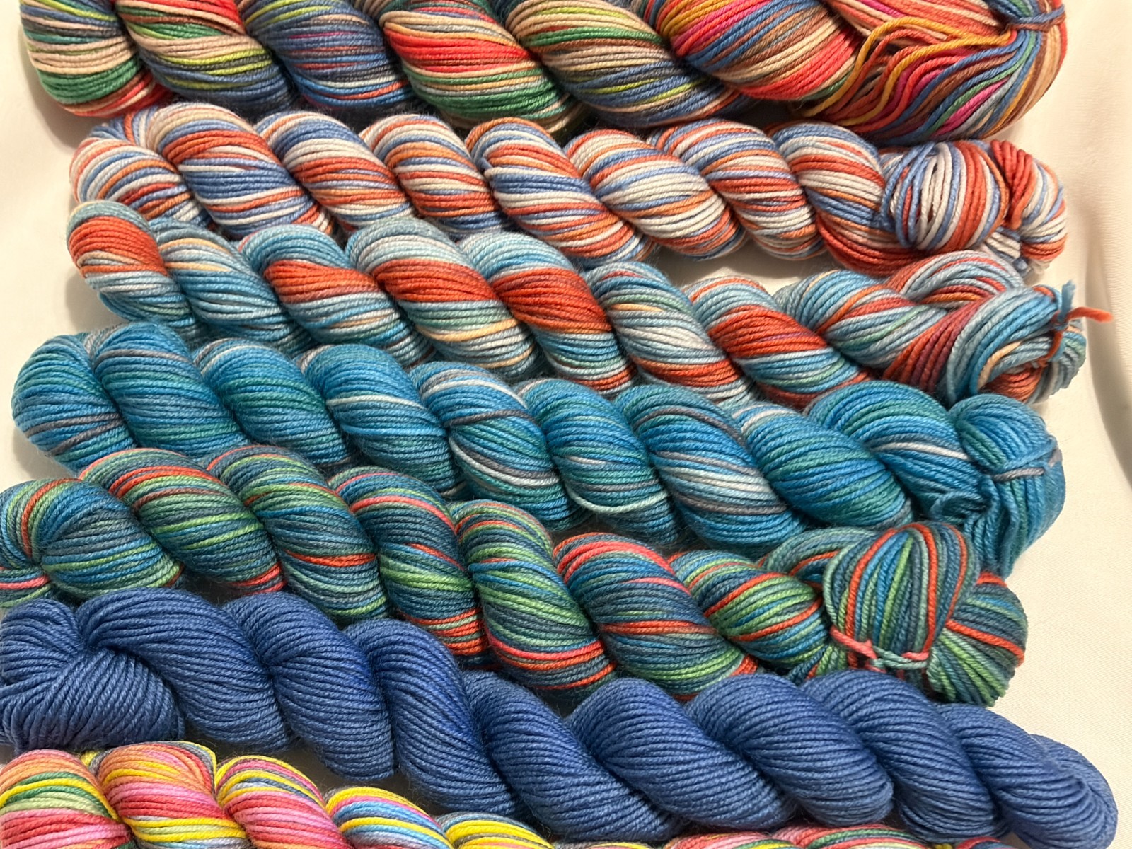 GAUGE DYE WORKS OLIO KIT – Mini Skein Yarns – Merino Twist 7 oz Total Weight NEW