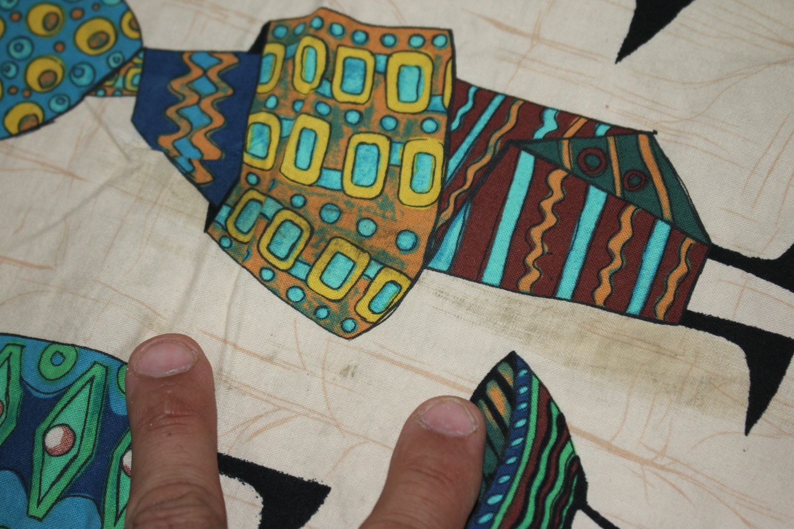 ALEXANDER HENRY 2008 CALABASH AFRICAN WOMEN Cotton Fabric Multicolor 41″ x 110″