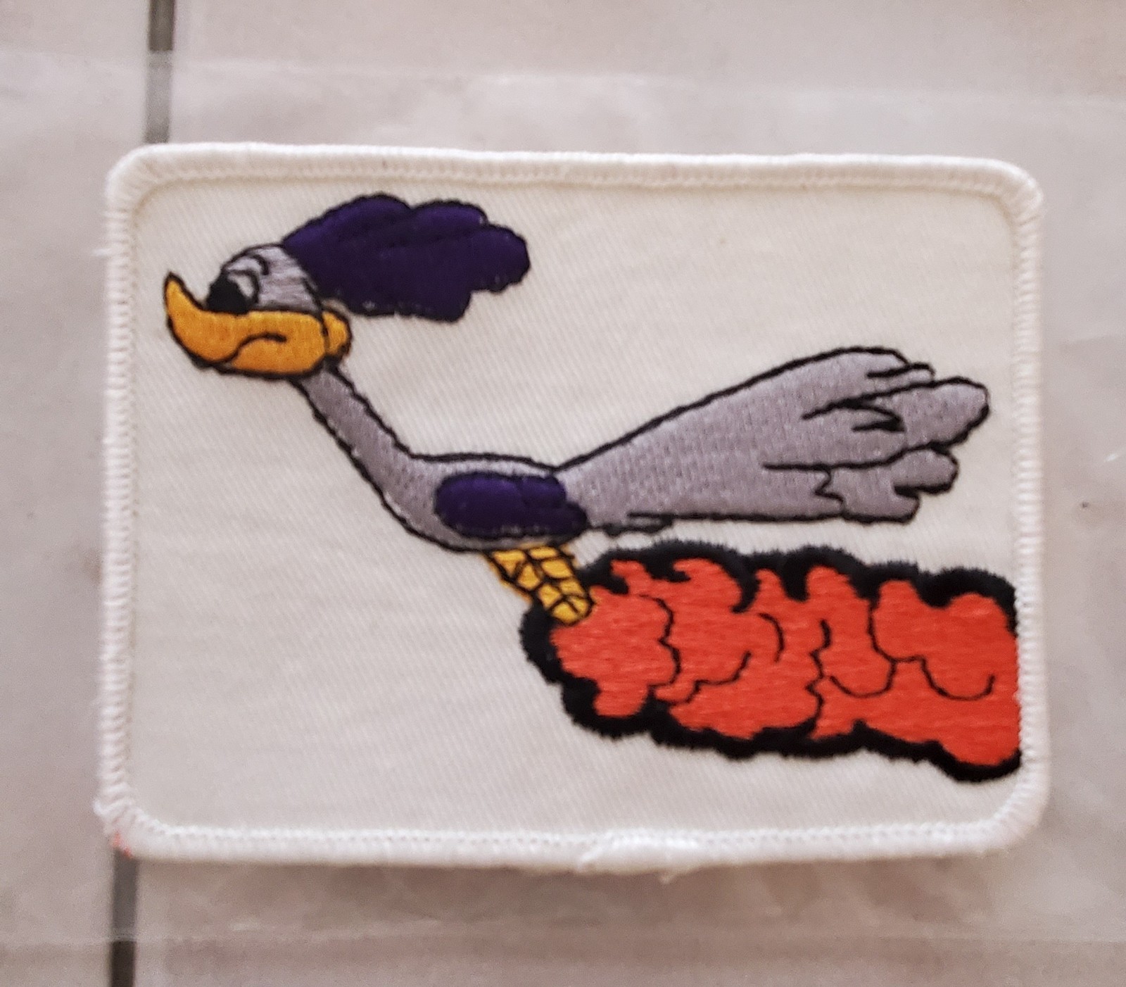 (4) ROAD RUNNER PLYMOUTH SEW-ON/OR GLUE-ON PATCHES 8″X5″/4″X3″/3″ VTG RARE OLD