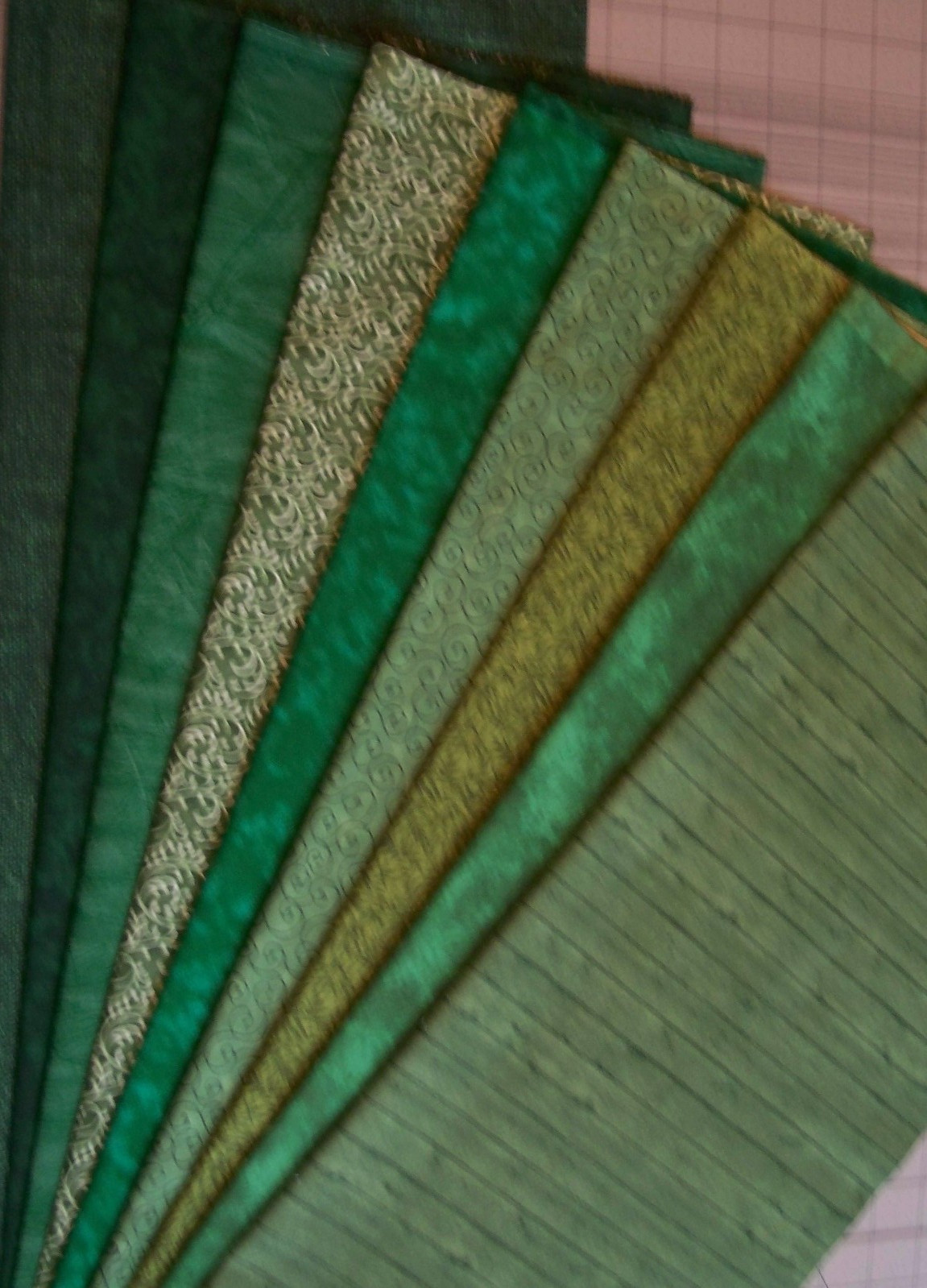 9 Greens Fat Quarters Bundle Tonal tone on tone Fabric Precut