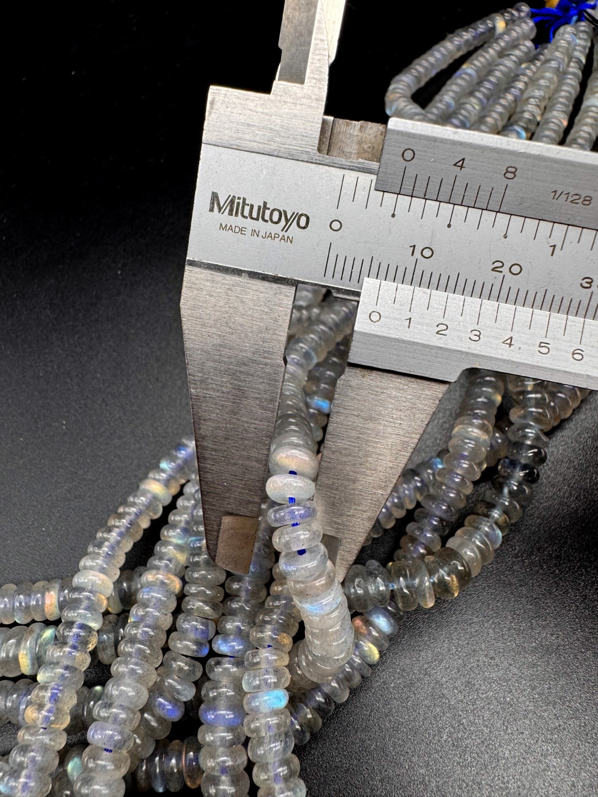 Natural Flashy Rainbow Gray Labradorite 6mm Rondelle Gemstone Beads RD18