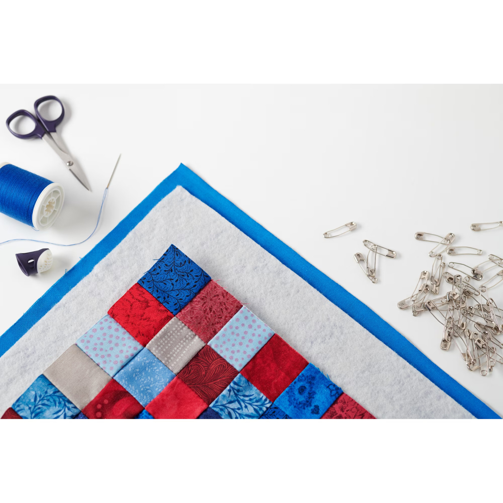 Pellon Soy Blend Quilting Batting, off-White 60″ x 9 Yards by the Bolt