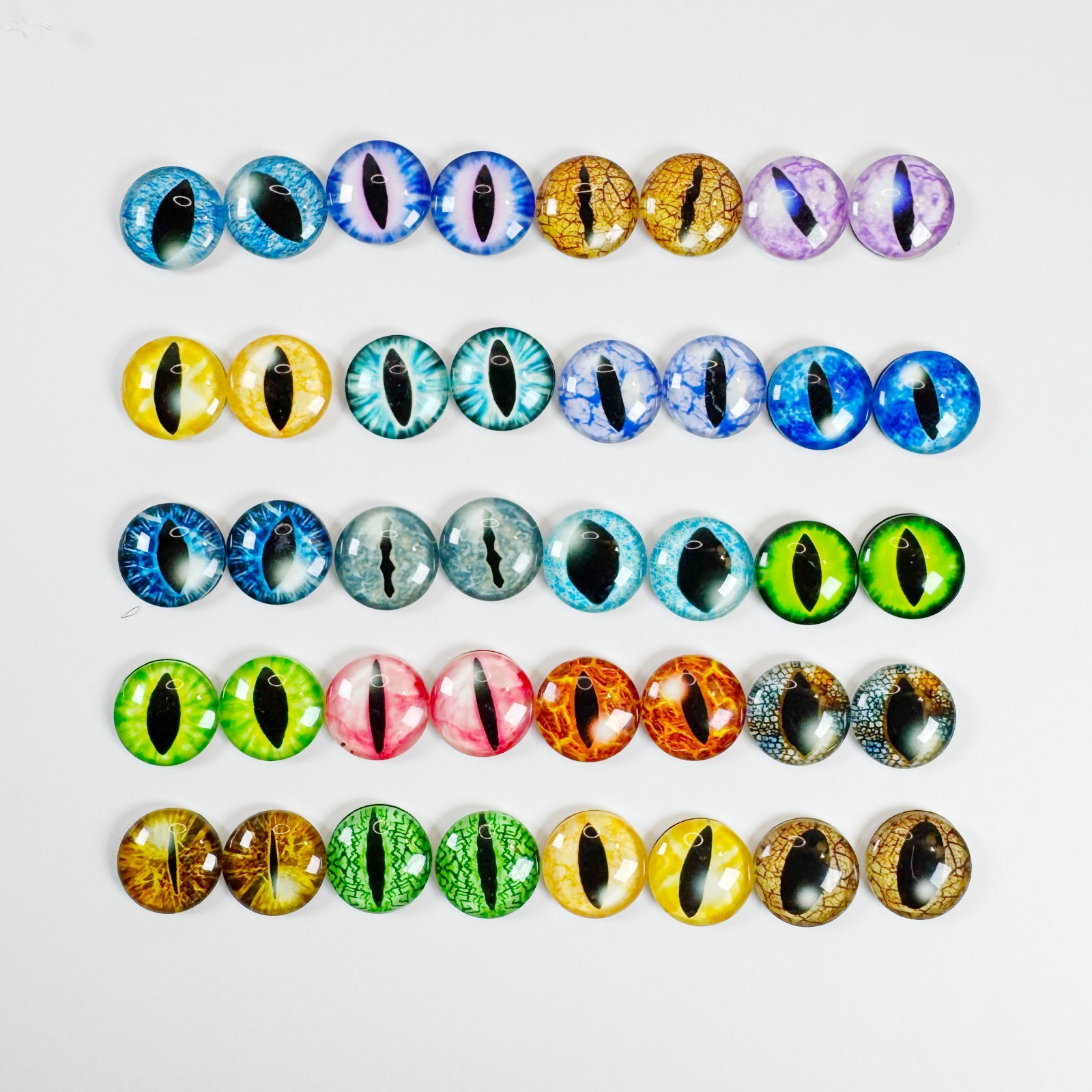 20mm Luminous Dragon Eyes 40Pcs Glass Animal Craft Eyes Cabochon Glow in Dark