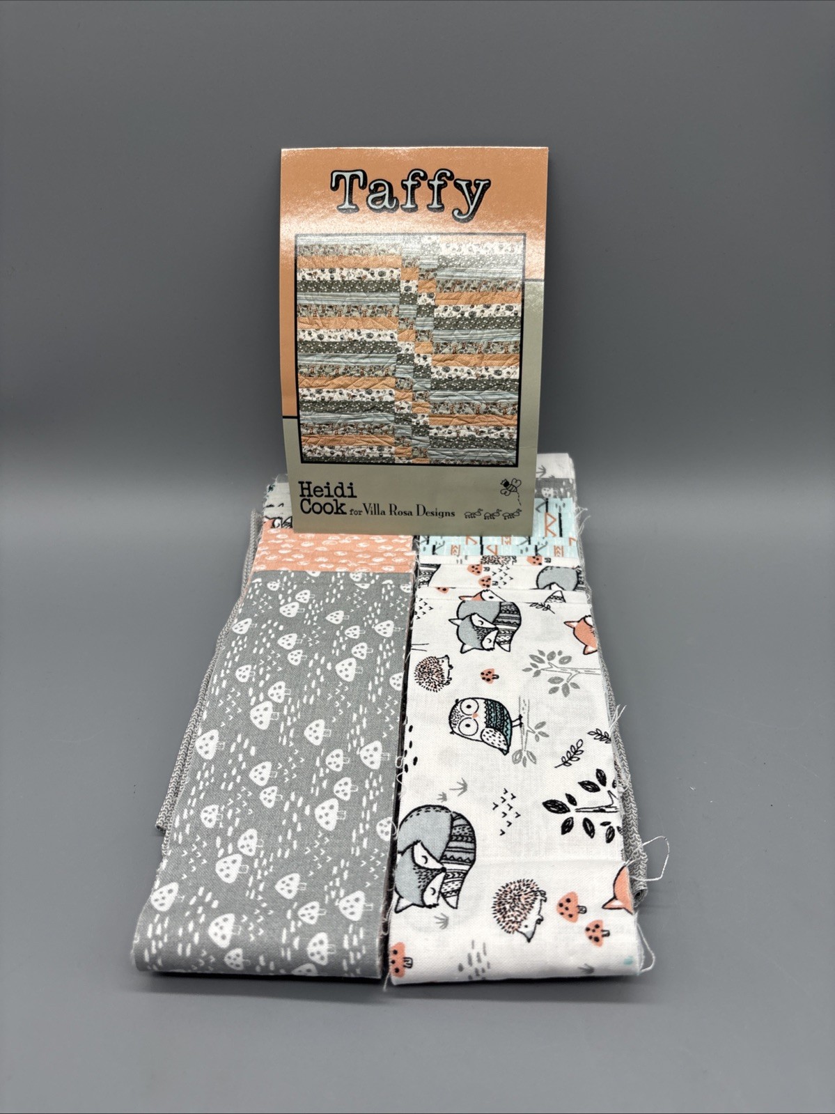Villa Rosa Designs Taffy Quilt Kit 40” X 40” Owls And Foxes Mushrooms