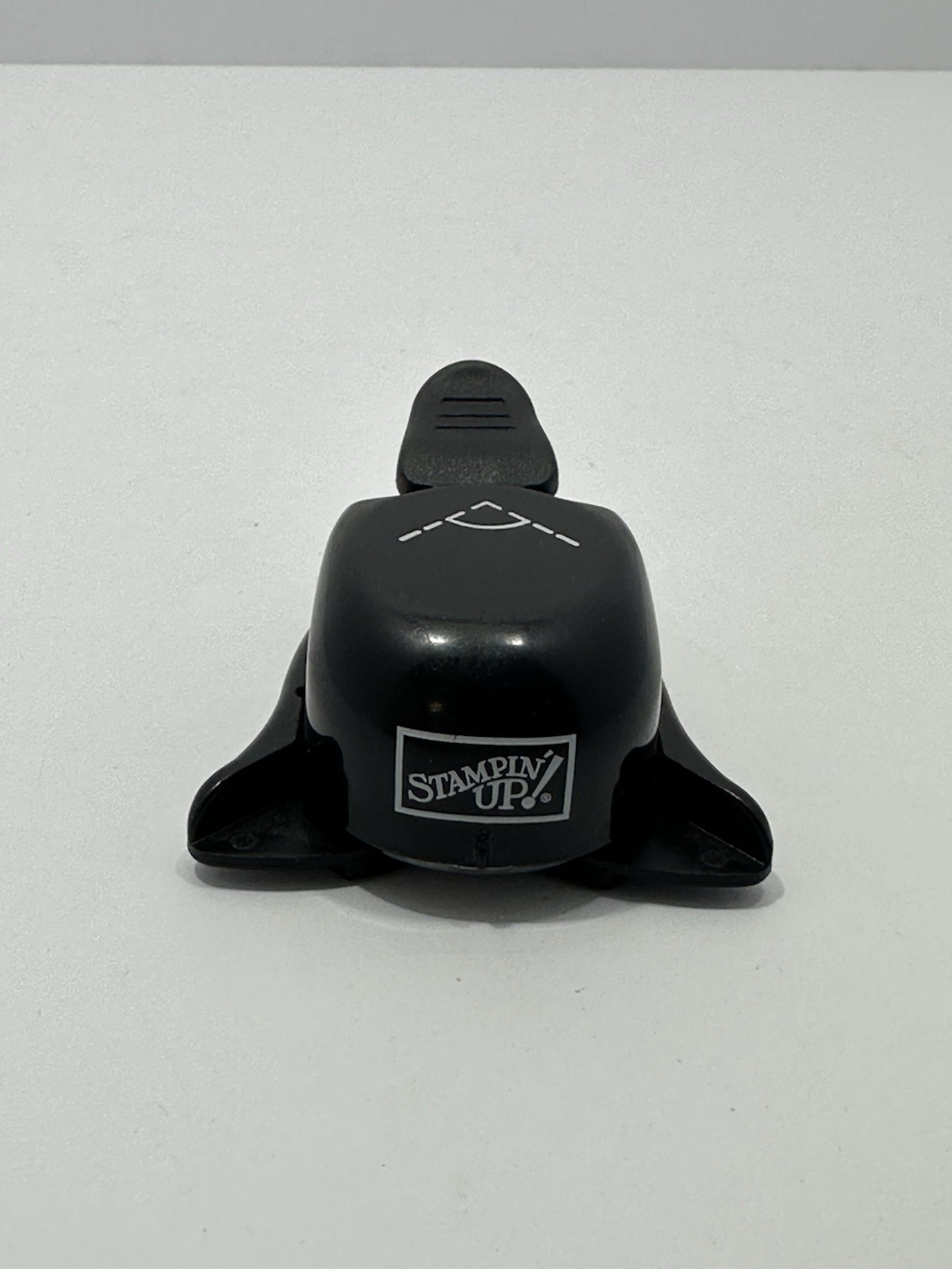 Stampin’ Up! TICKET CORNER Punch Mini Whale Tail 107214