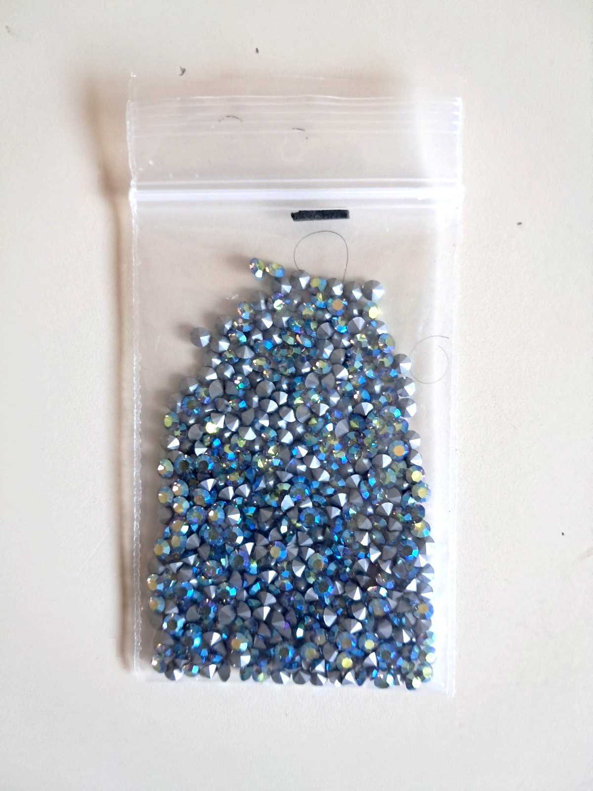 SWAROVSKI, 360 PIECES, 24 PP BL. DIA/AB RHINESTONE SILVER FOILED