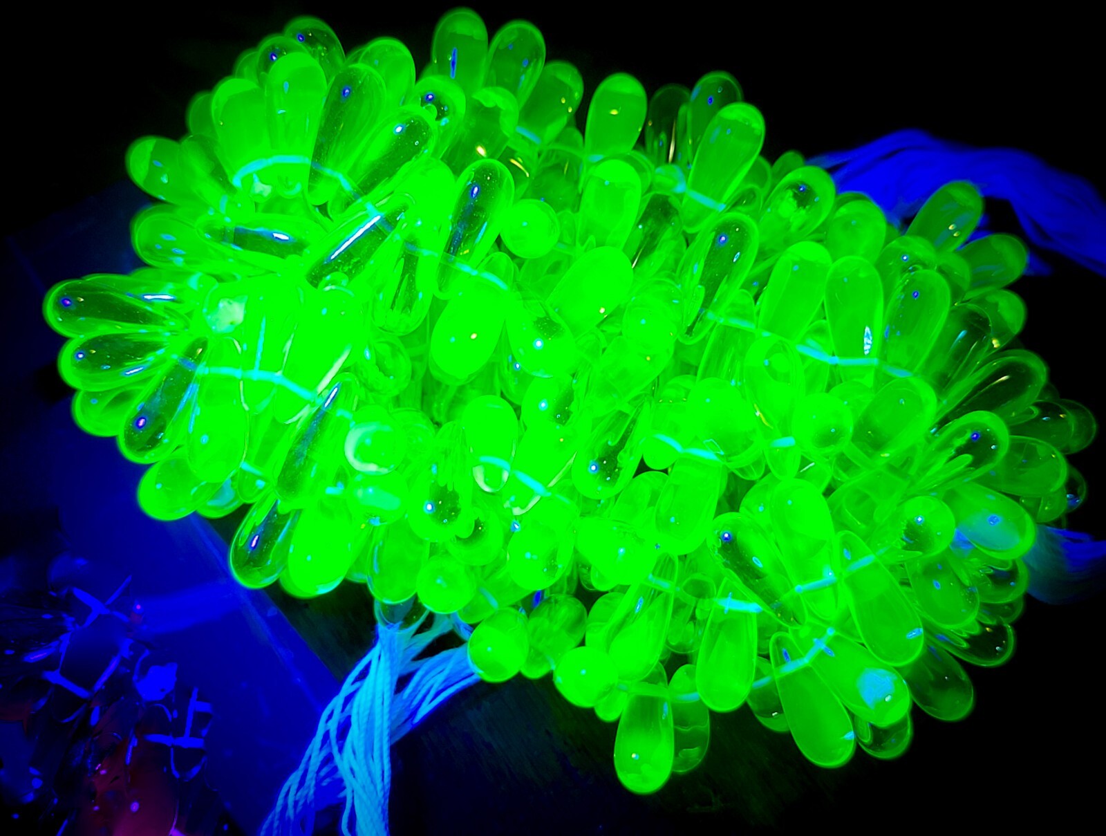 7x16mm Vaseline Uranium Glass Beads Yellow Aurora Borealis Drops 10pcs
